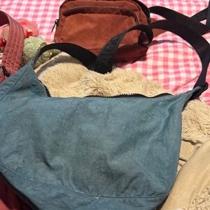 BAGGU Teal Shoulder Bag with Black Strap